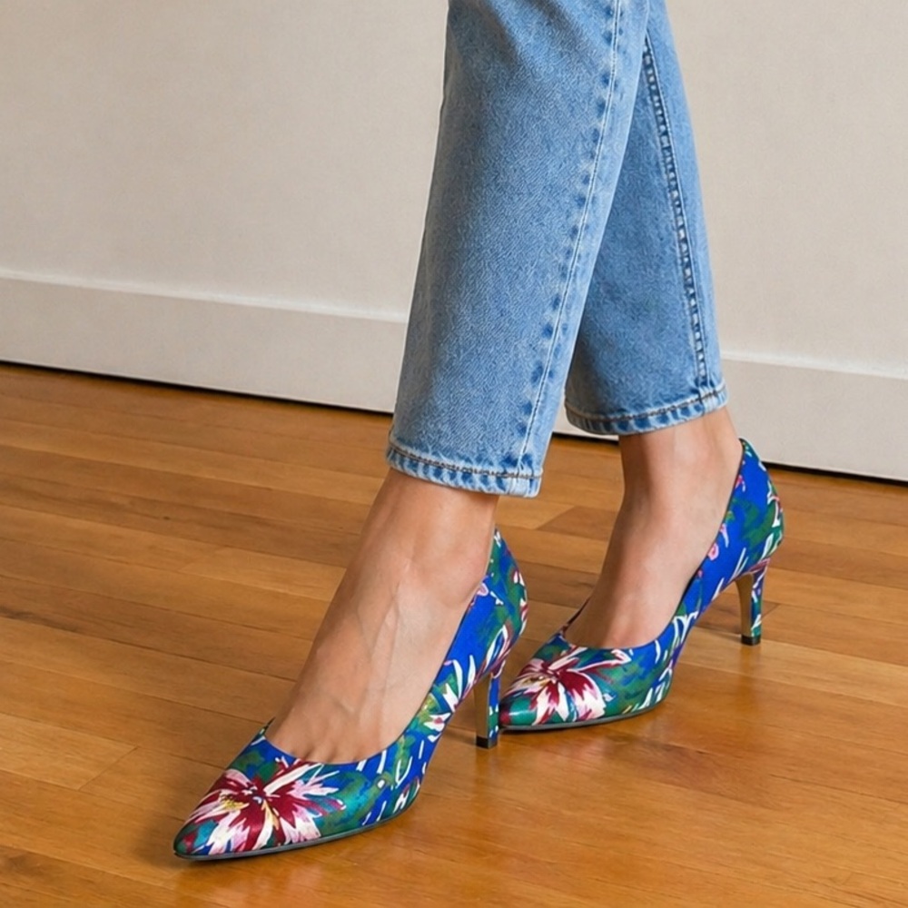 Neiman Marcus Blue Floral Heels size 8.5